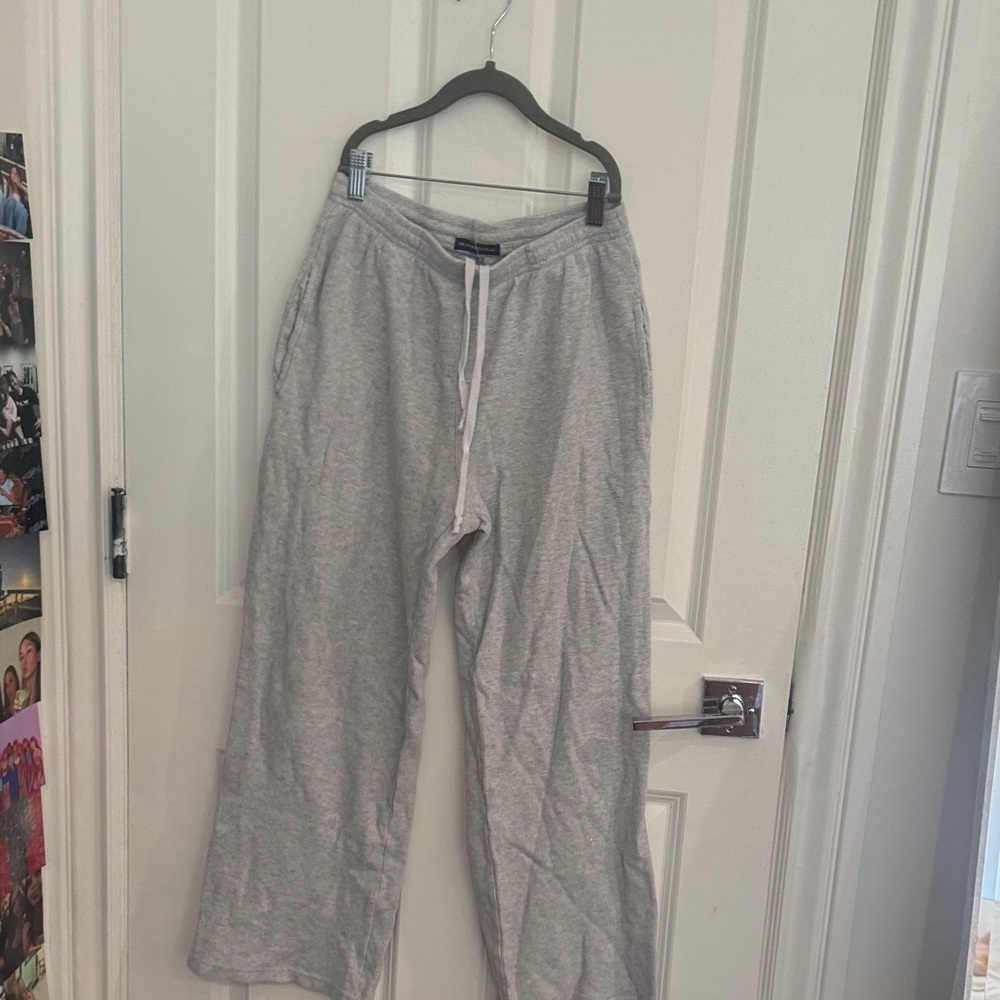 BRANDY MELVILLE WAFFLE SWEATPANTS